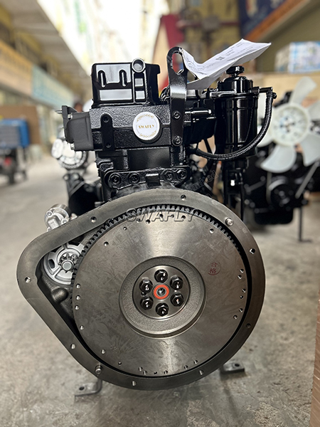 Yanmar 4Tne98 mühərriki: forkliftlər üçün güclü bir dizel mühərriki